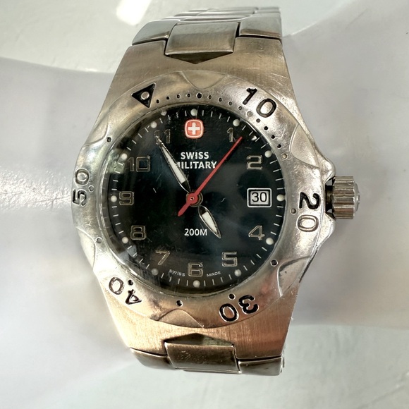 VTG Swiss Military Watch new battery black face stainless band - Picture 1 of 10